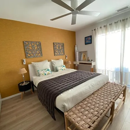 Escapades Lointaines Bed & Breakfast Perpignan