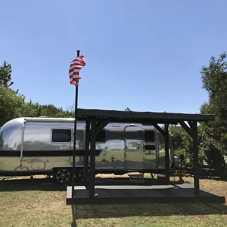 Escapades Lointaines 住宿加早餐酒店 *