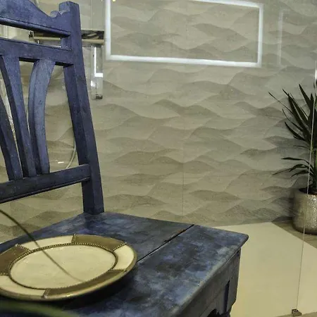 Escapades Lointaines Bed & Breakfast *