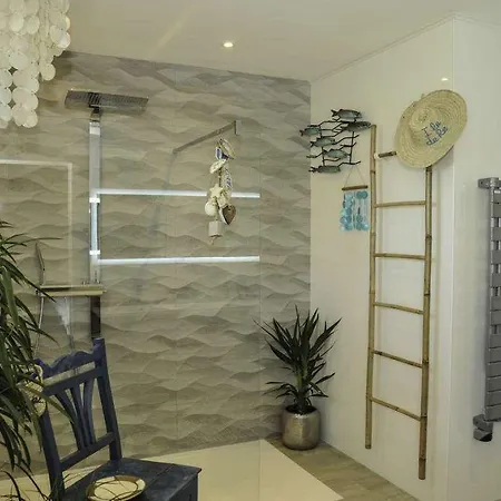 Escapades Lointaines 住宿加早餐酒店