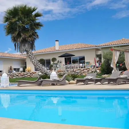 Escapades Lointaines 住宿加早餐酒店 佩皮尼昂