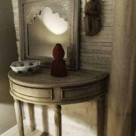 Escapades Lointaines Bed & Breakfast *