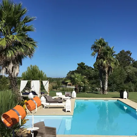 Escapades Lointaines ベッド・アンド・ブレックファスト *