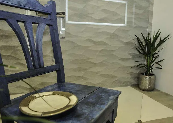 Escapades Lointaines Bed & Breakfast *