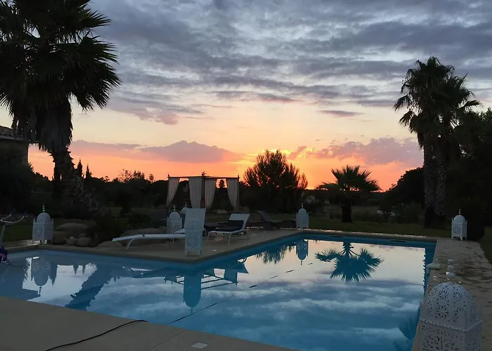 Escapades Lointaines Nocleg ze śniadaniem Perpignan